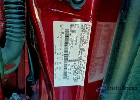 2013 Ford Focus Titanium из США, поврежденный, VIN 1FADP3J25DL280555